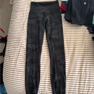 Lululemon wunder train legging